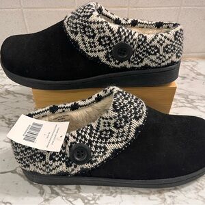 Cozy Black and White Faux Fur Lined Women's Slippers